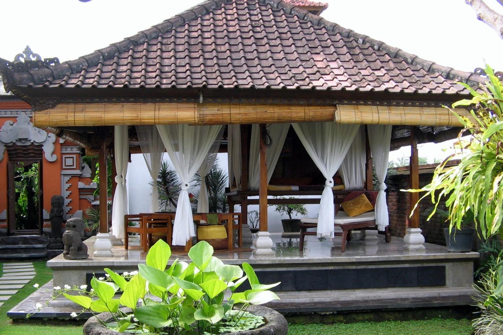 Puri Ayu Hotel Canggu Buitenkant foto