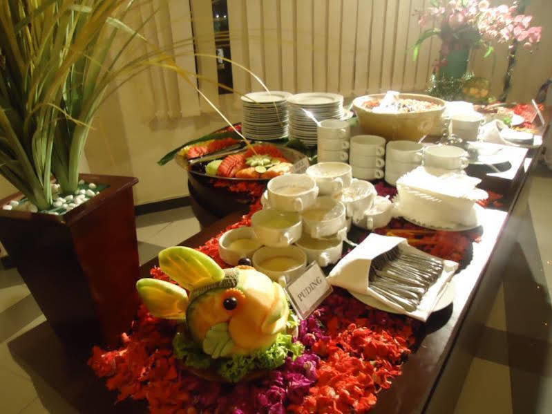 Puri Ayu Hotel Canggu Buitenkant foto